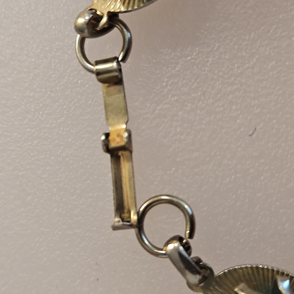 Teal, blue Moonglow Thermoset stones set gold tone link bracelet VINTAGE - Picture 7 of 7